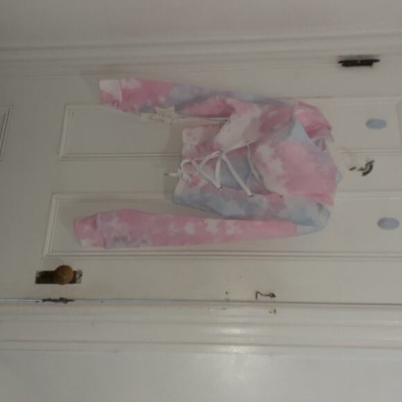 Pink / Blue Tie Dye Lace Up Back Hooded Cropped Sweater - Picture 5 of 6